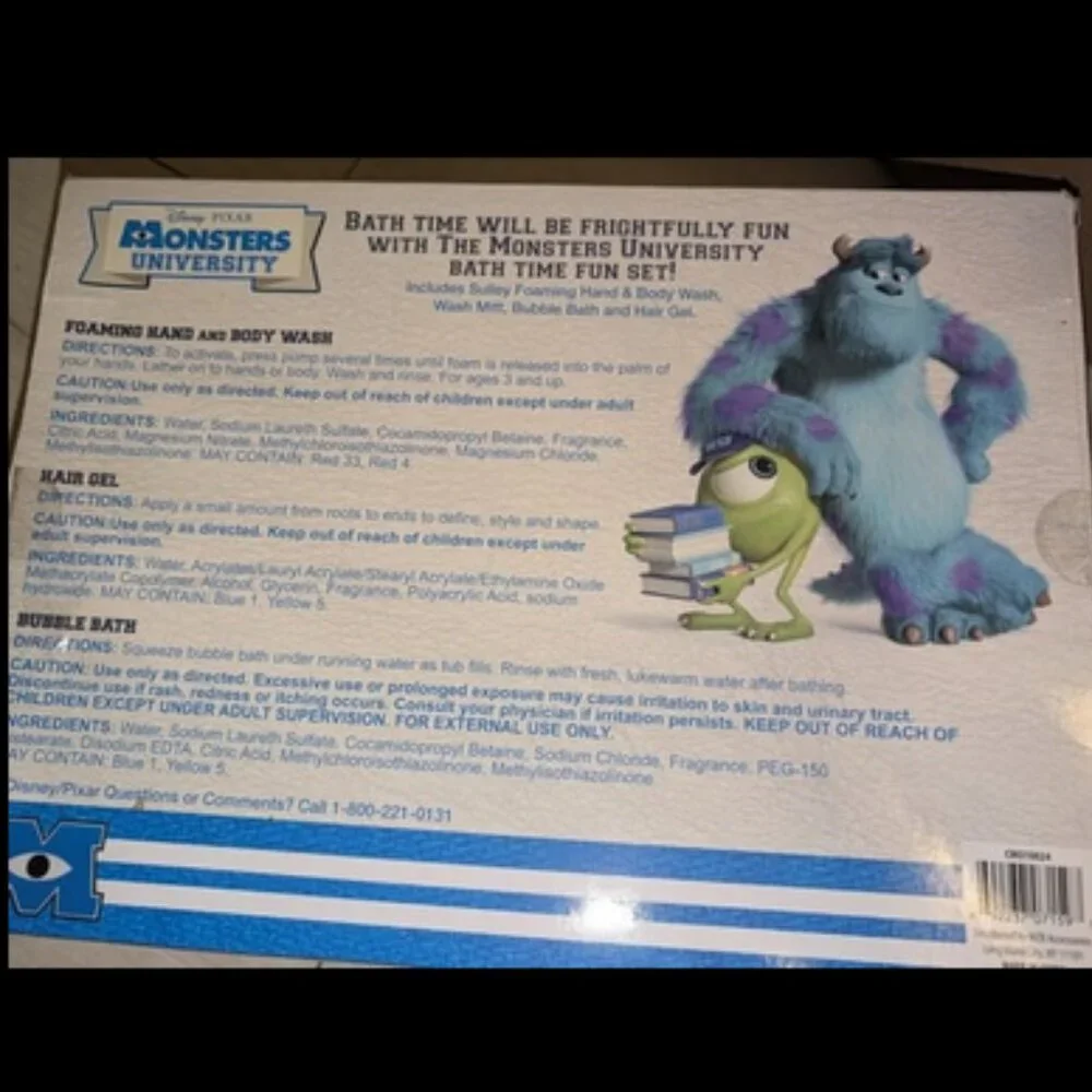 Vintage in Box 4pc Disney Pixar MONSTERS UNIVERSITY Bath Time Fun Set